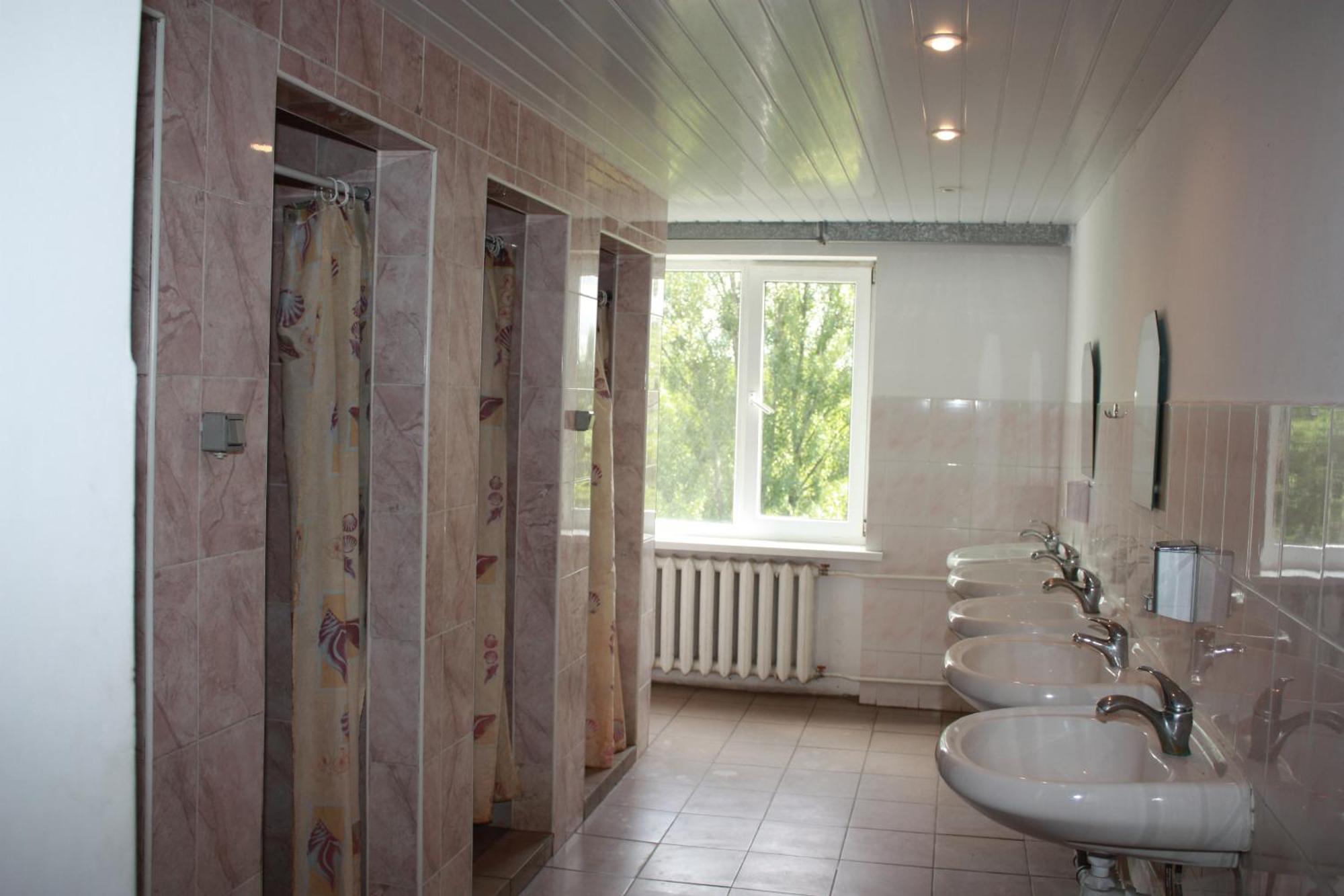 Vydubychi Hostel Kiev Buitenkant foto